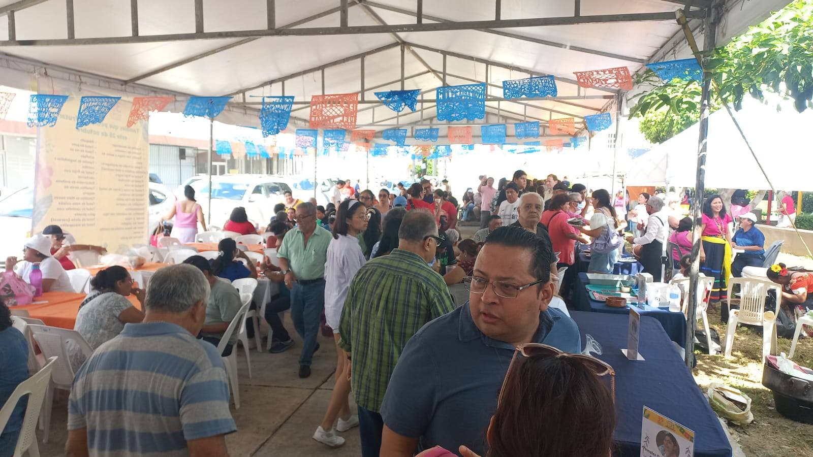 Agotan 4 mil tamales en Festival del Tamal
