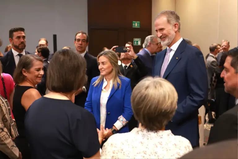 Habrá futuro próspero con México: Rey Felipe de España
