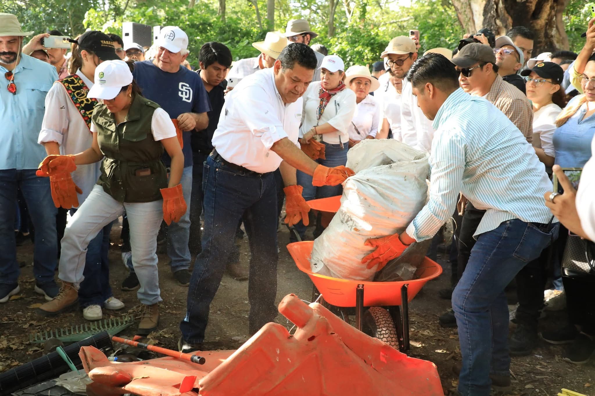 Anuncian rescate de laguna El Camarón