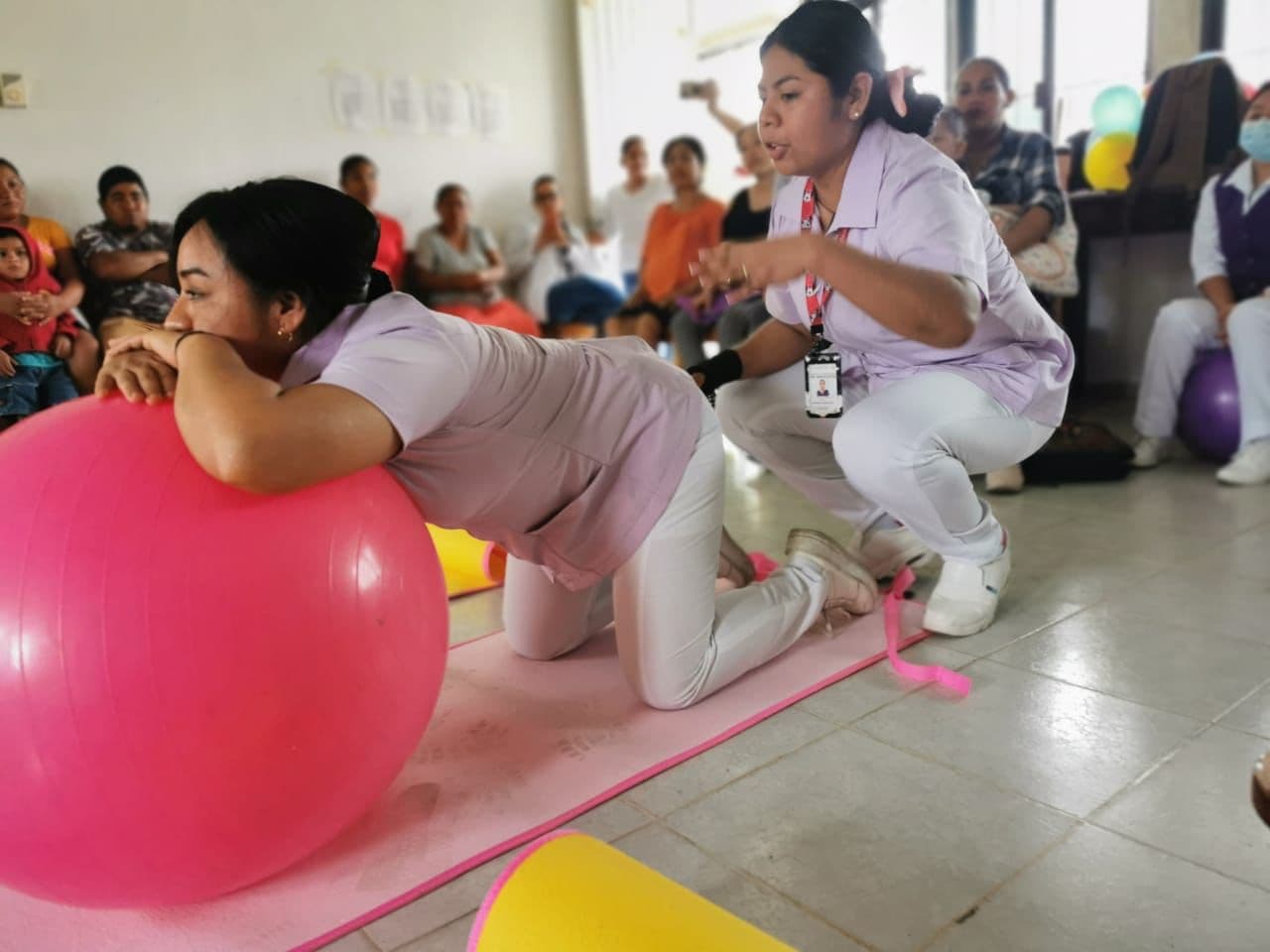 Promueve Salud beneficios del parto humanizado