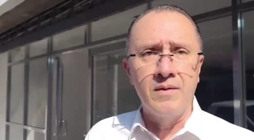 Le sale otro aspirante a Morena al Centro