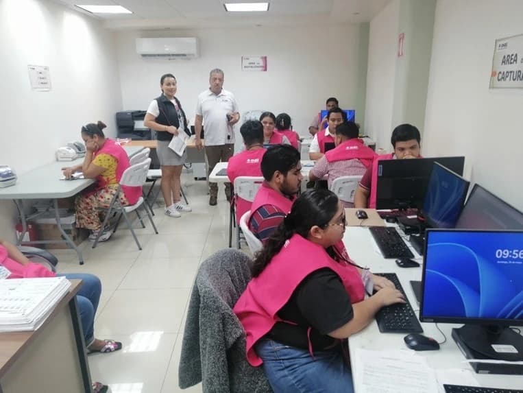 INE realiza último simulacro PREP y del conteo rápido