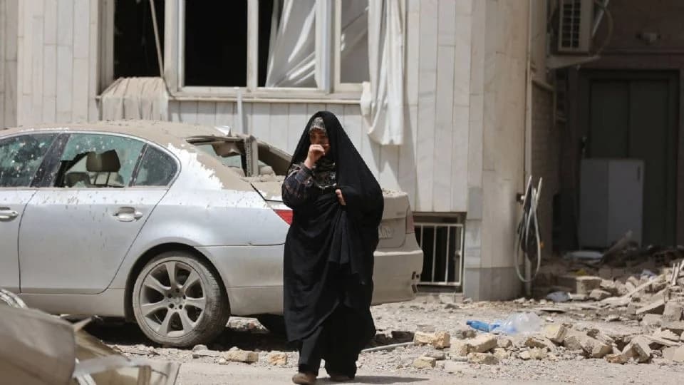 Israel mata a 30 funcionarios de alto rango y 11 científicos en ataques a Irán