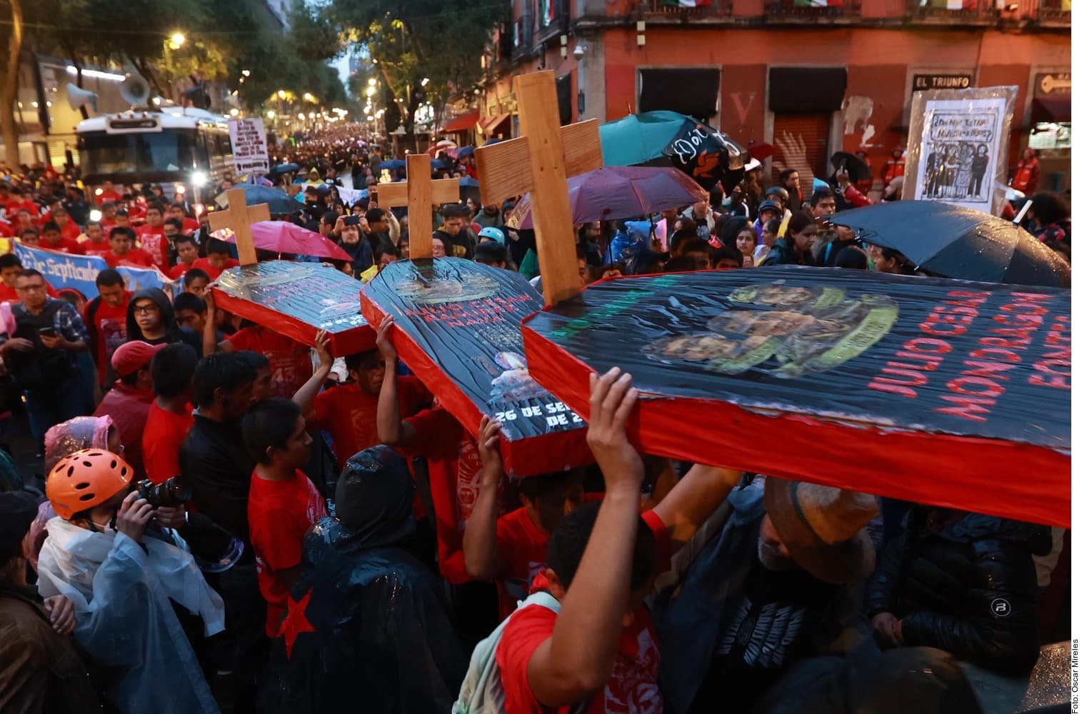 'Nos traicionó y fue cómplice del Ejército'