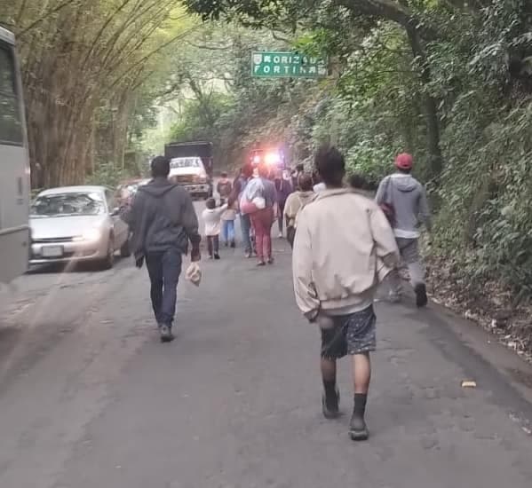 Continua la caravana migrante "Latinoamericana-Unidos" en Veracruz
