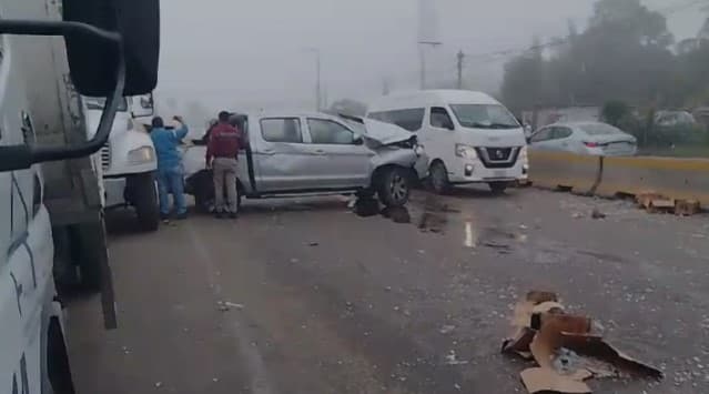 Densa neblina causa caos vial en Villahermosa