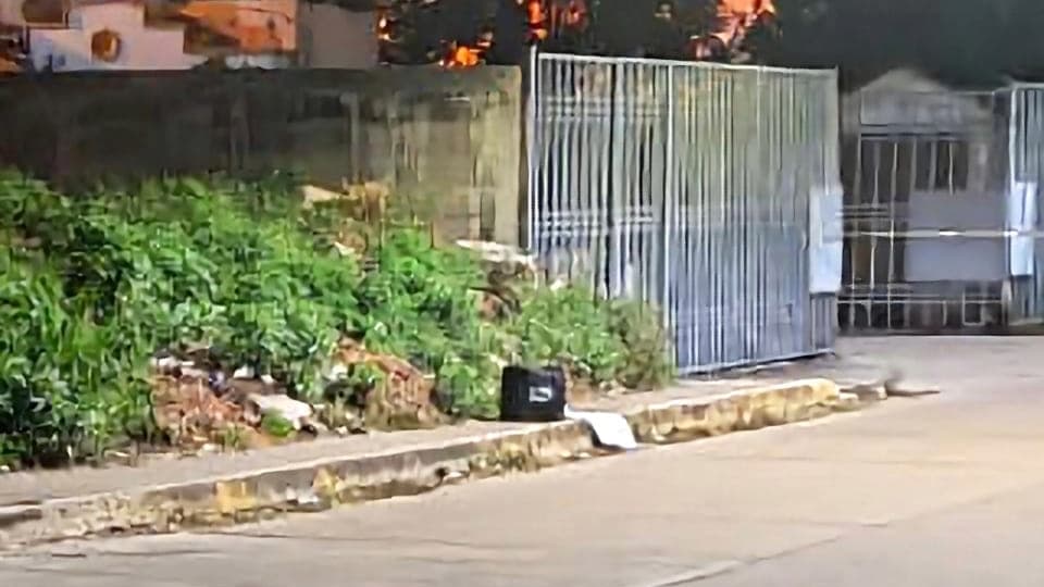 Hallan cabeza humana con mensaje de amenaza en la colonia Indeco