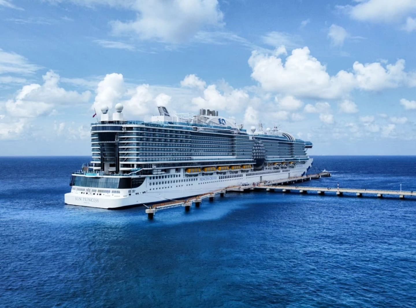 Crucero M/S Sun Princess arriba por primera vez a Cozumel