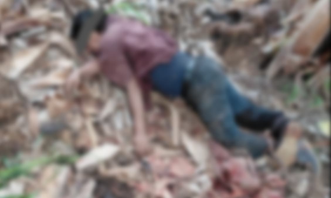 Hallan cuerpo sin vida con presuntas huellas de violencia en platanar de Teapa