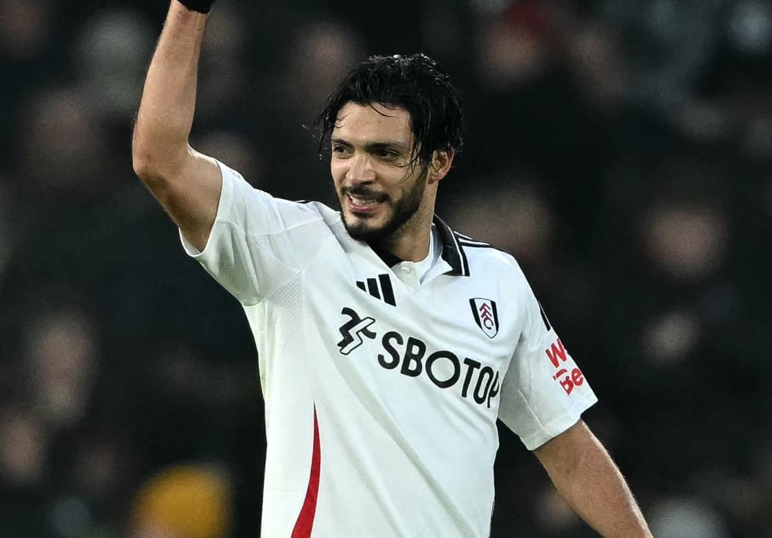Raúl Jiménez llega a 53 goles en la Premier League