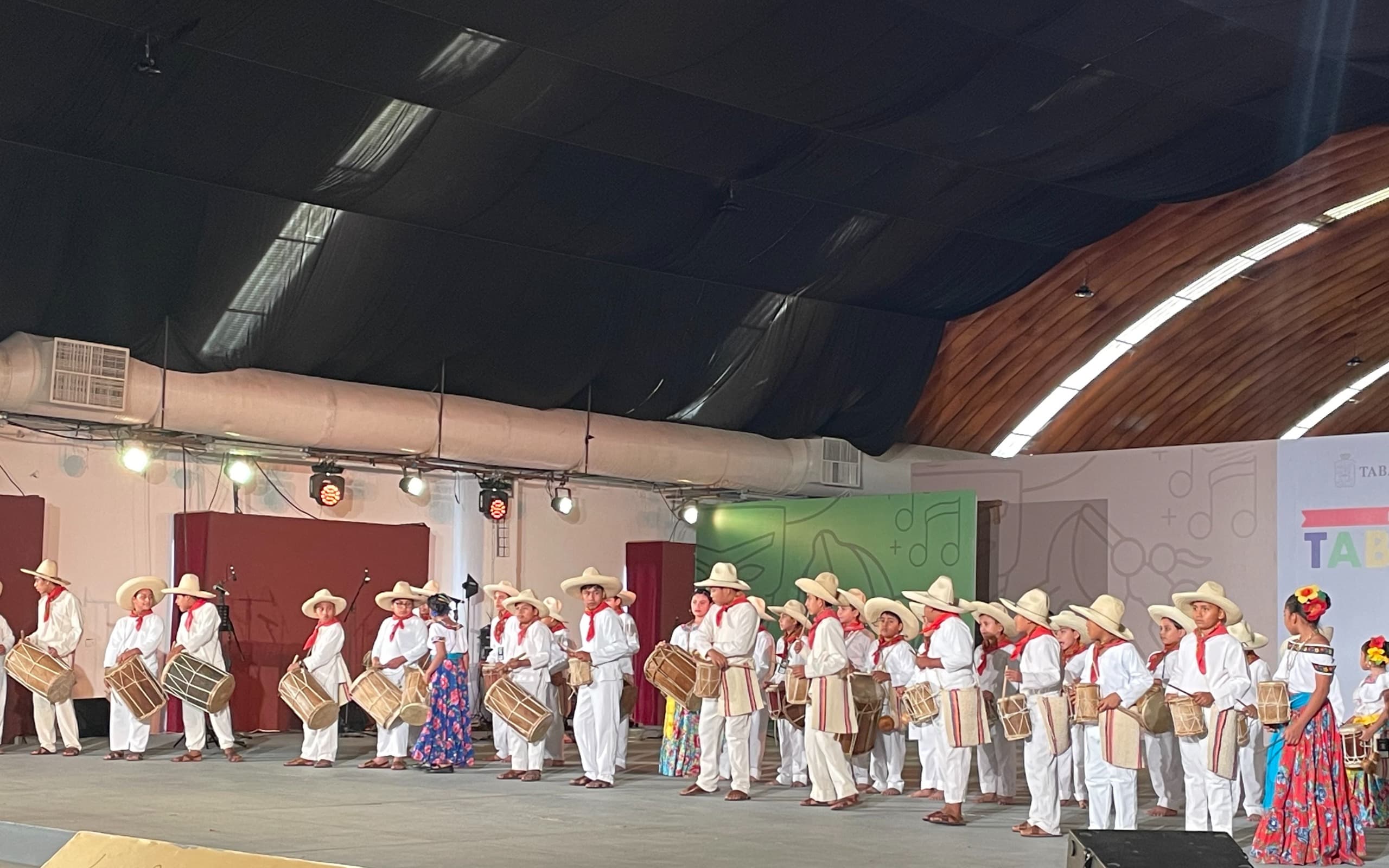 Gana Nacajuca Concurso Infantil de Tamborileros