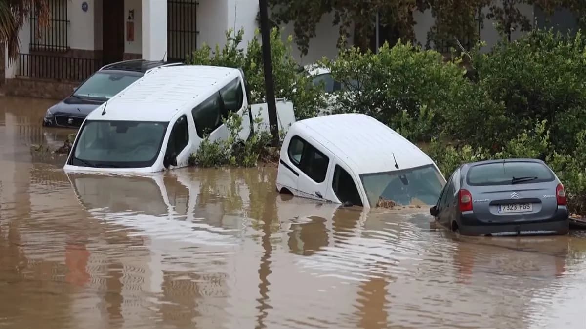 Gobierno español declara luto nacional, tras devastación por inundaciones