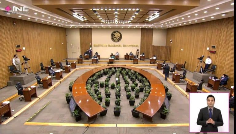 Establece INE en 2.4 mdp tope a campañas de diputados federales