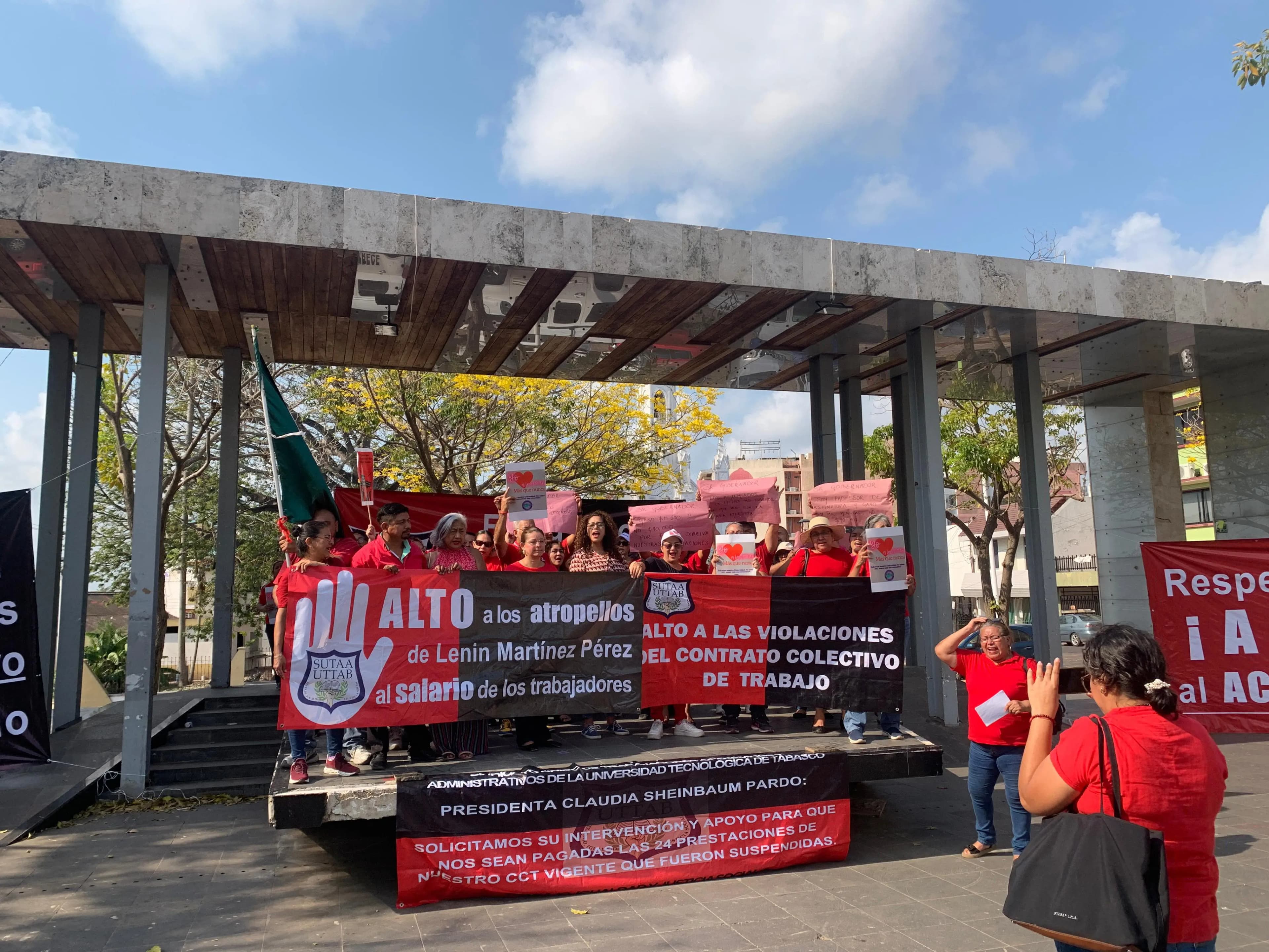 Olvida Gobierno reclamo de trabajadores de UTTAB