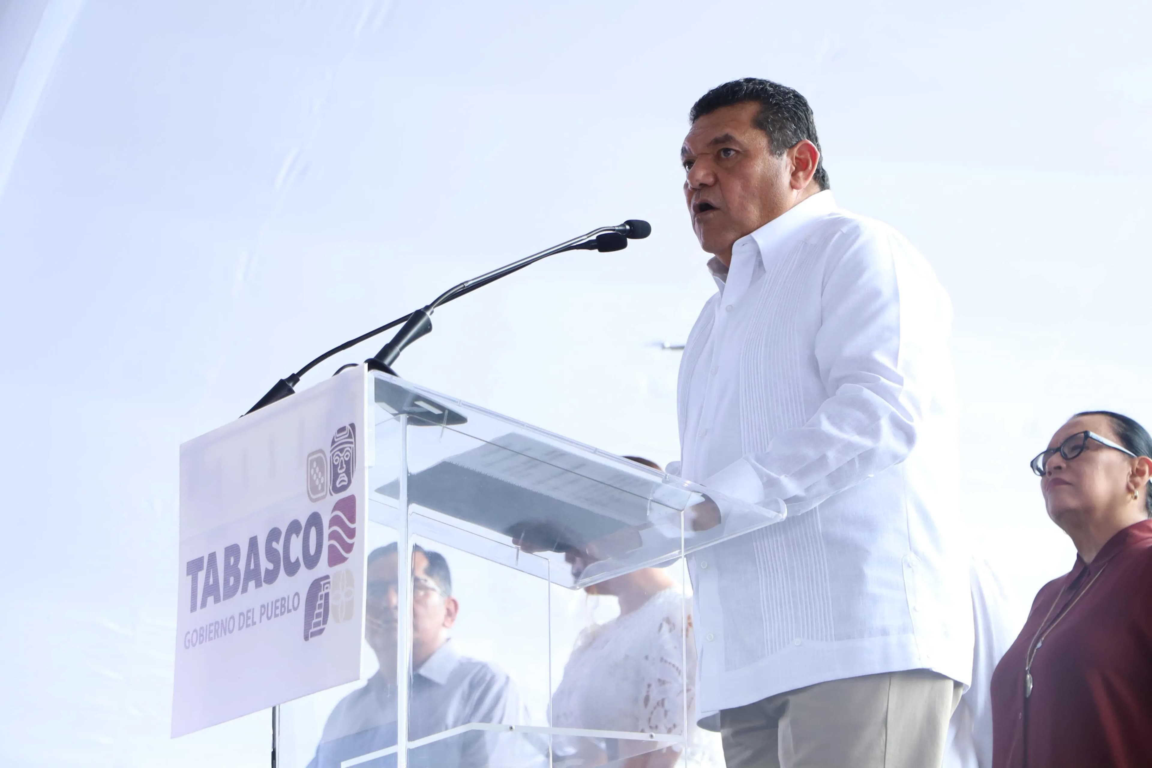 El pueblo manda: May Rodríguez