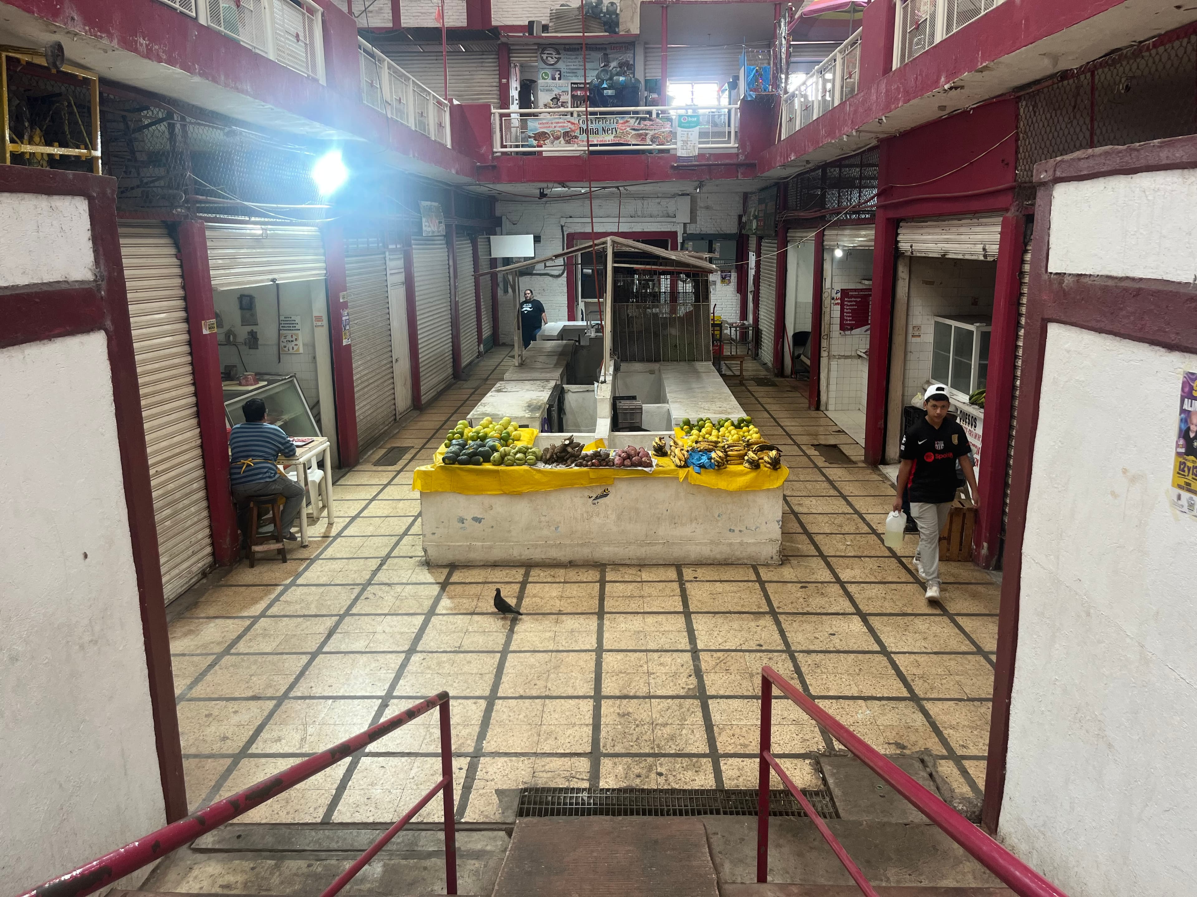 Denuncian abandono en mercado de Tamulté