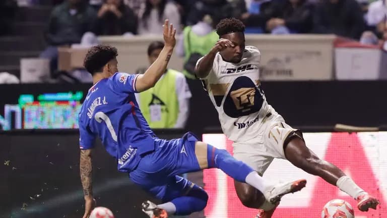 ¡Grito Universitario! Pumas remonta a Cruz Azul y se cuela al Play-In